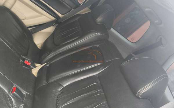 MITSUBISHI PAJERO SPORT 2.5 HP-E (4X2)