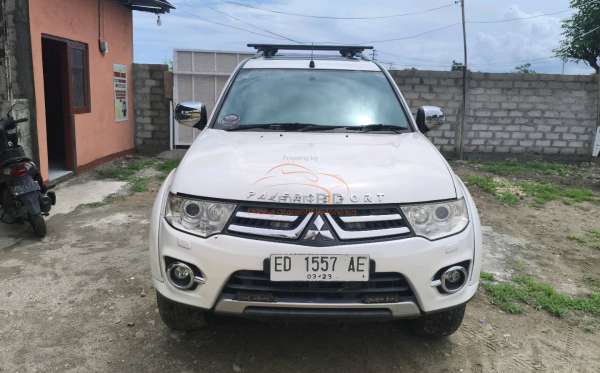 MITSUBISHI PAJERO SPORT 2.5 HP-E (4X2)