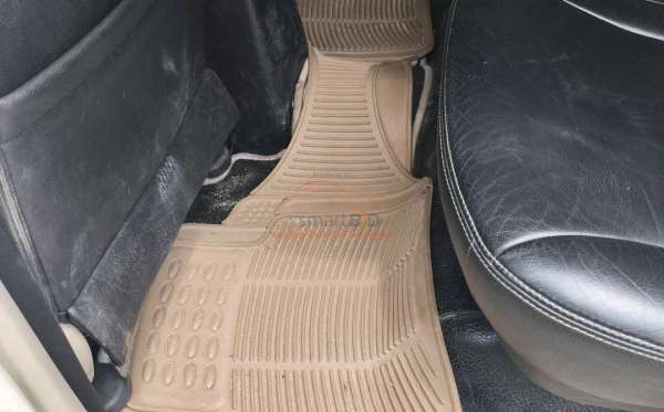 MITSUBISHI PAJERO SPORT 2.5 HP-E (4X2)