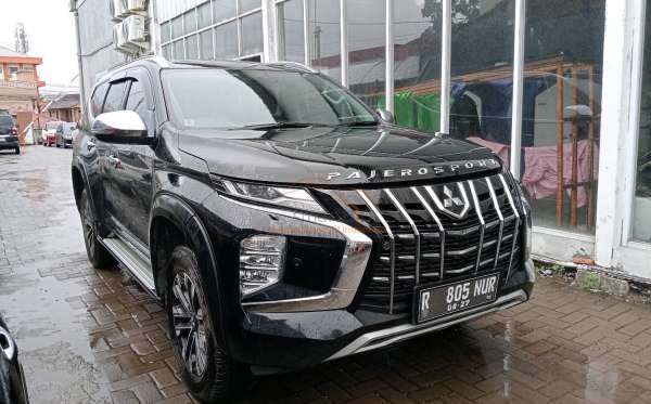 MITSUBISHI PAJERO SPORT 2.4L DAKAR-L (4X2)