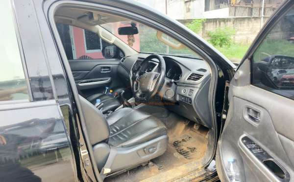 MITSUBISHI DC EXCEED (4X4)