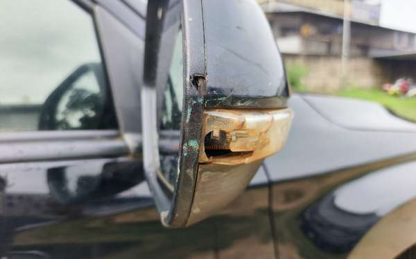 MITSUBISHI DC EXCEED (4X4)