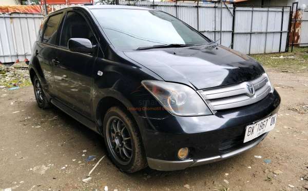 TOYOTA  IST  1.5L