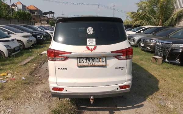 WULING CONFERO