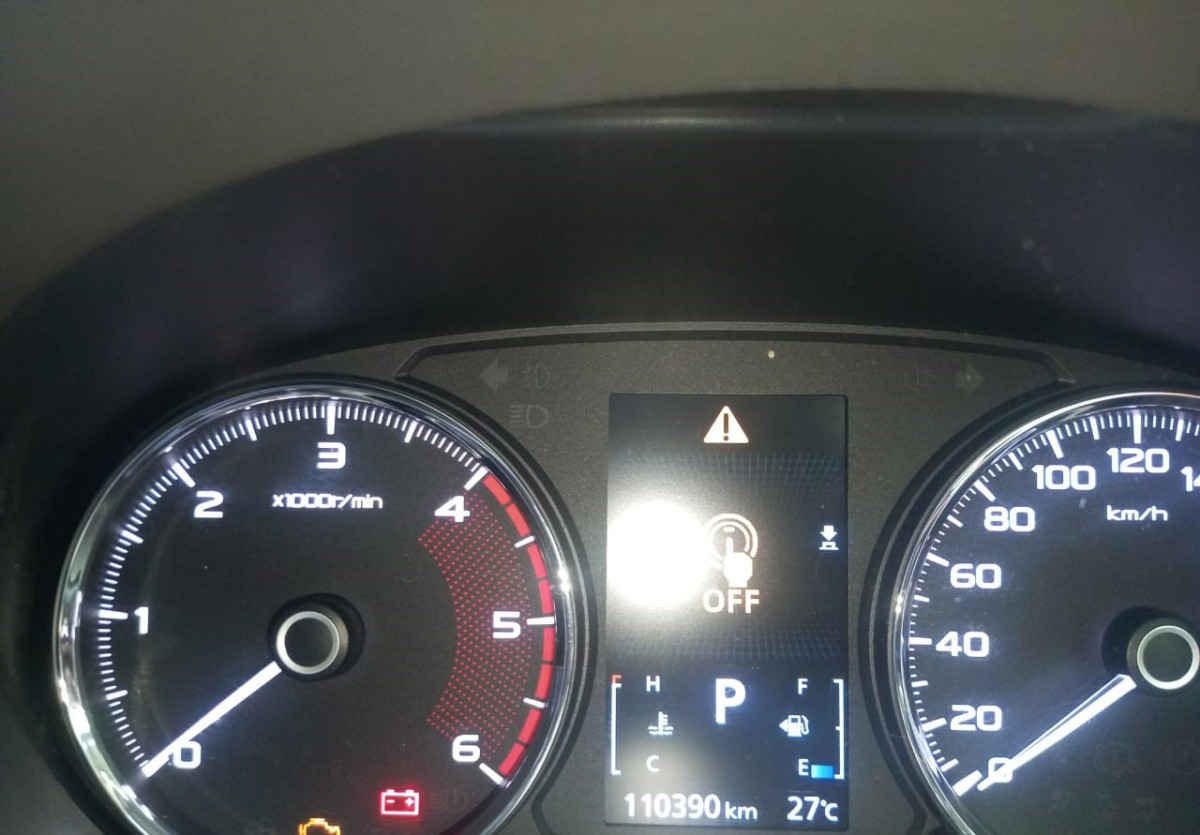 MITSUBISHI  PAJERO  SPORT 2.4L DAKAR-L (4X2)