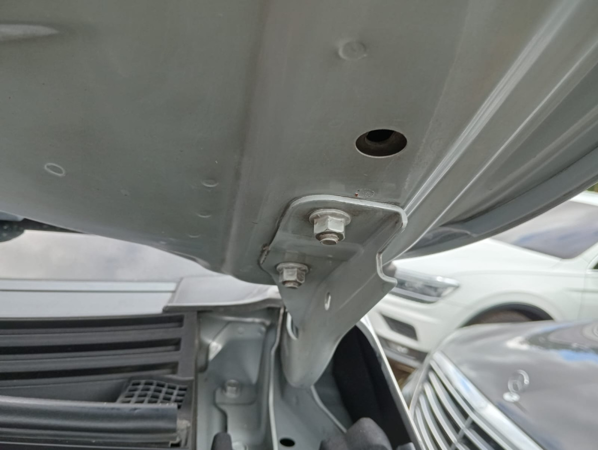 MITSUBISHI  PAJERO  SPORT 2.4L DAKAR-L (4X2)