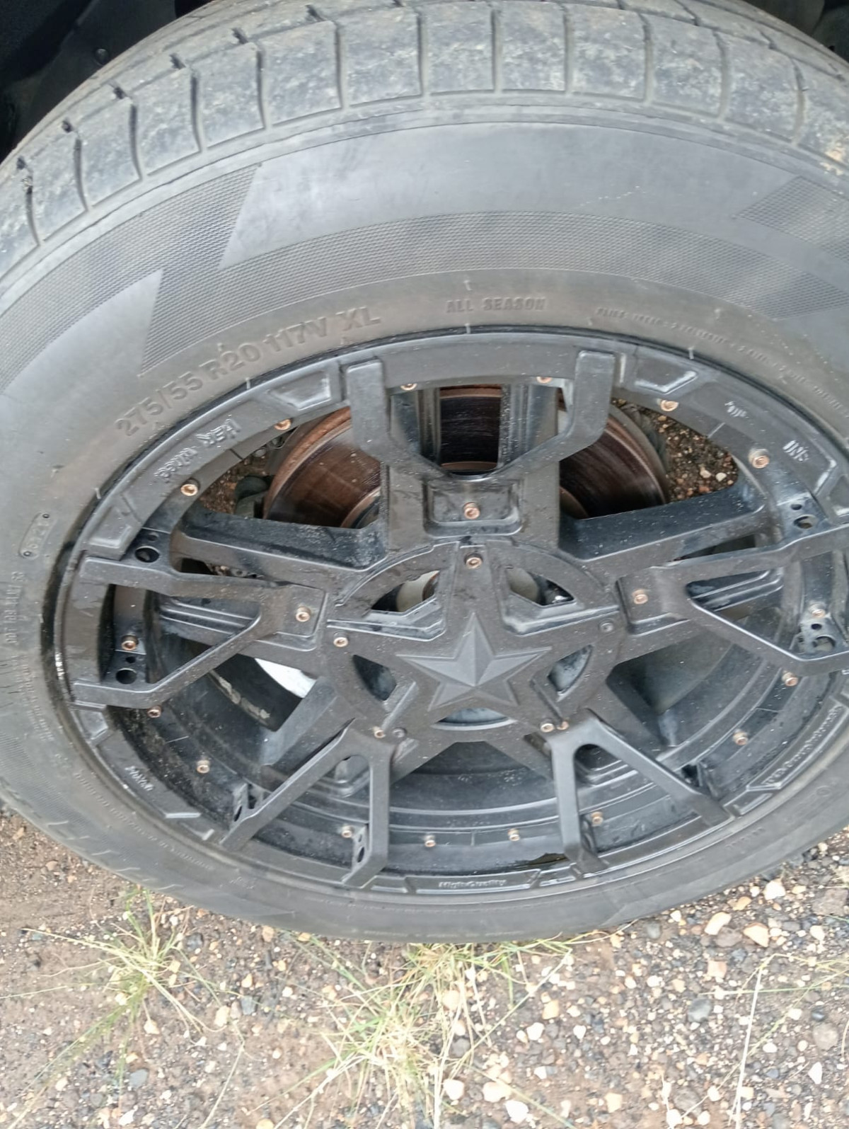 MITSUBISHI  PAJERO  SPORT 2.4L DAKAR-L (4X2)