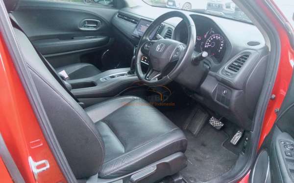 HONDA HRV RU1 1.5 E PLUS