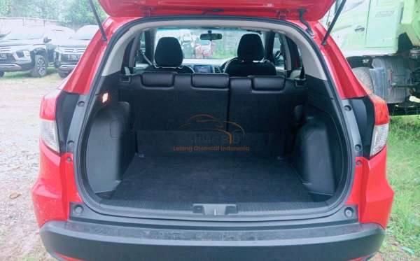 HONDA HRV RU1 1.5 E PLUS