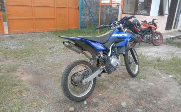 YAMAHA WR