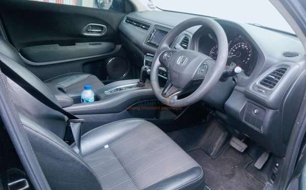 HONDA HRV 1.5 E CVT