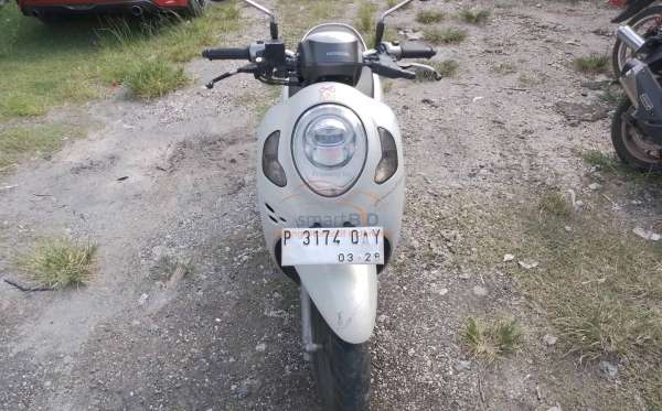 HONDA SCOOPY
