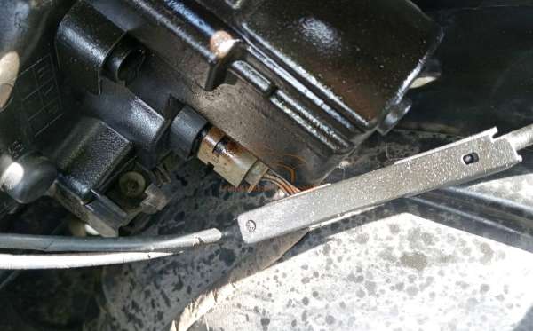 MERCEDES BENZ E 250 CGI