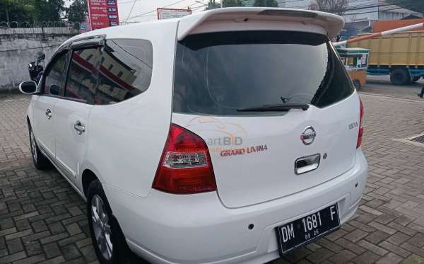 NISSAN GRAND LIVINA XV
