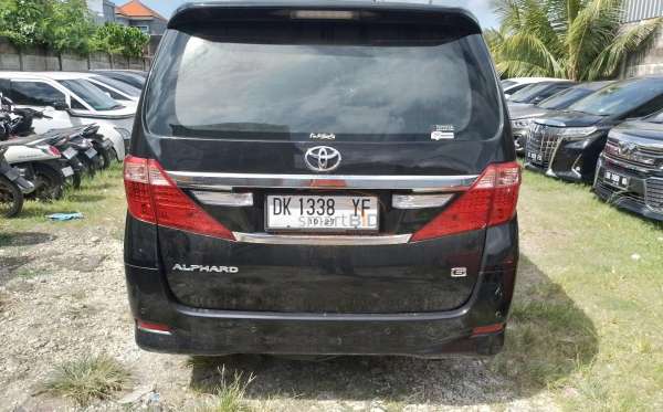 TOYOTA ALPHARD 2.4