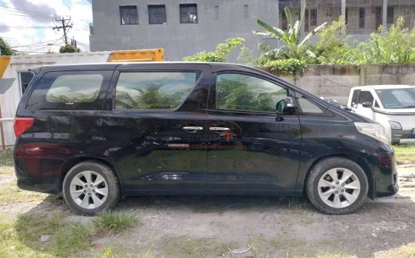 TOYOTA ALPHARD 2.4