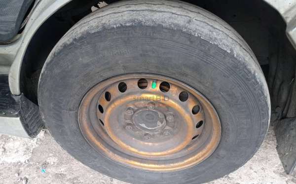 TOYOTA HI ACE COMMUTER