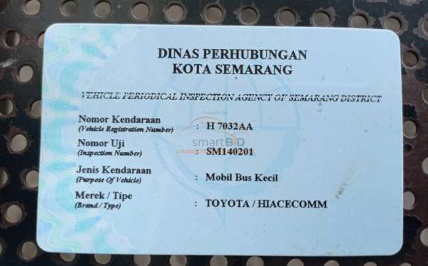 TOYOTA HI ACE COMMUTER