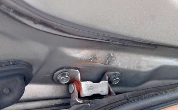 TOYOTA HI ACE COMMUTER