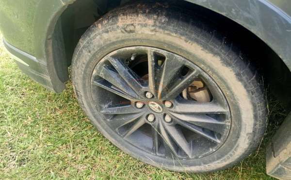 TOYOTA INNOVA VENTURER