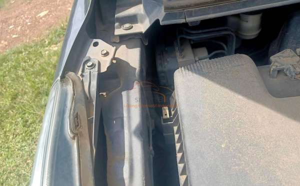 TOYOTA INNOVA VENTURER