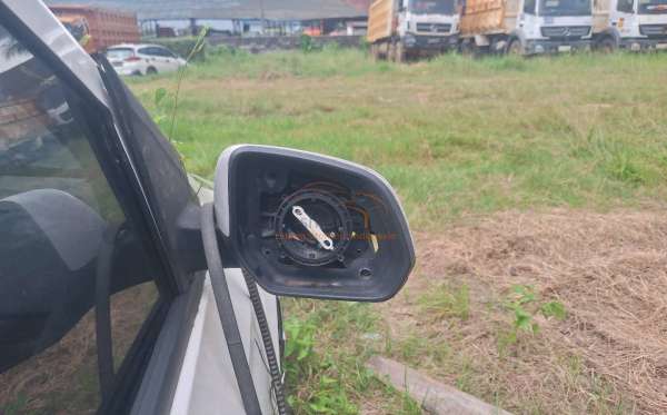 WULING CONFERO