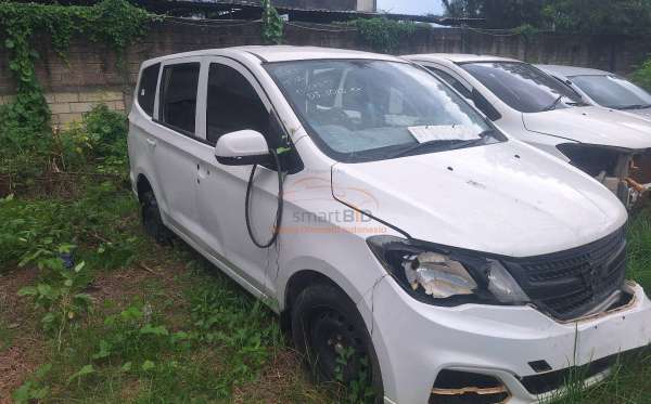 WULING CONFERO