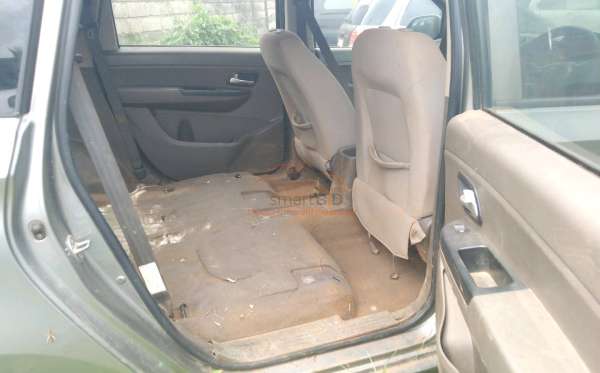 WULING  CONFERO  1.5 (4X2)