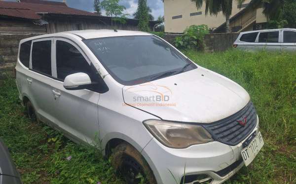 WULING FORMO