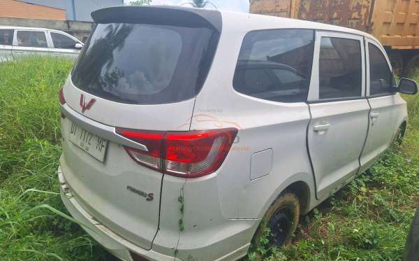 WULING FORMO