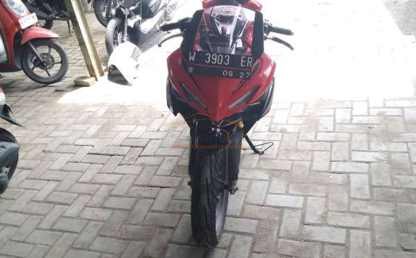HONDA  CBR 150