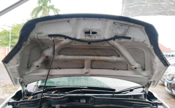 HONDA  CR-V  RE1 2WD 2.0