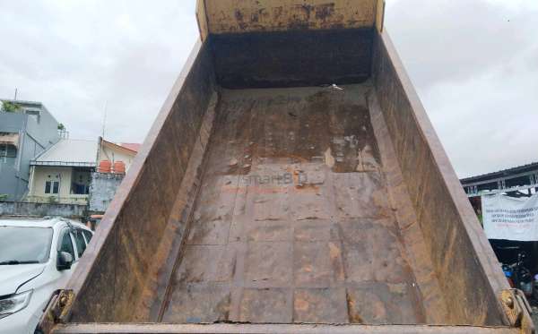 MITSUBISHI  FE  75 SHDX