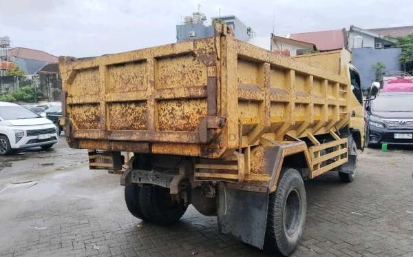 MITSUBISHI  FE  75 SHDX