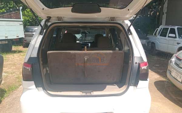 NISSAN  GRAND LIVINA  1.5 SV