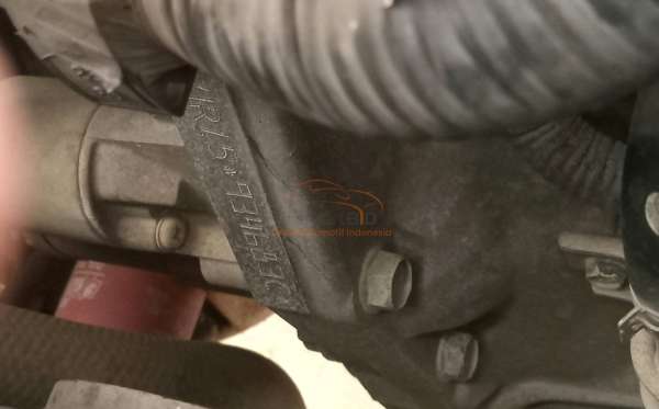 NISSAN  GRAND LIVINA  1.5 SV