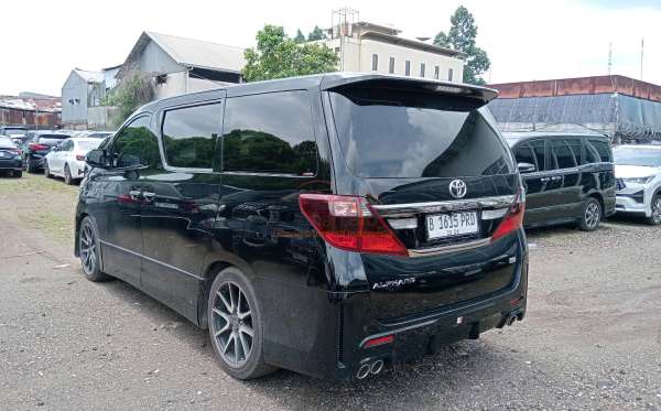 TOYOTA ALPHARD S 2.4