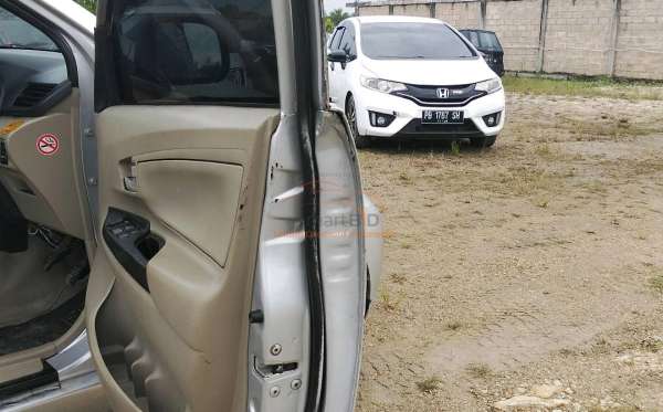 TOYOTA  AVANZA  1.3 G