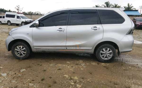 TOYOTA  AVANZA  1.3 G