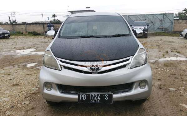 TOYOTA  AVANZA  1.3 G