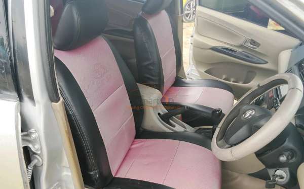 TOYOTA  AVANZA  1.3 G