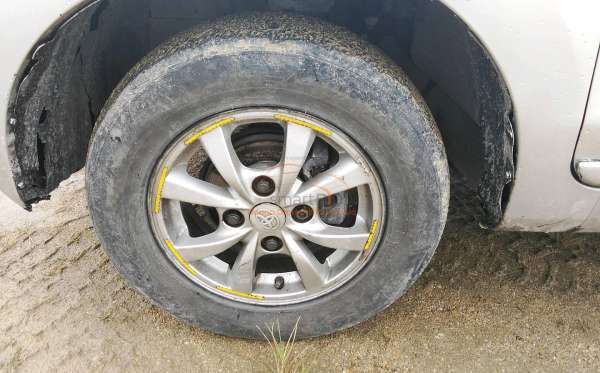 TOYOTA  AVANZA  1.3 G