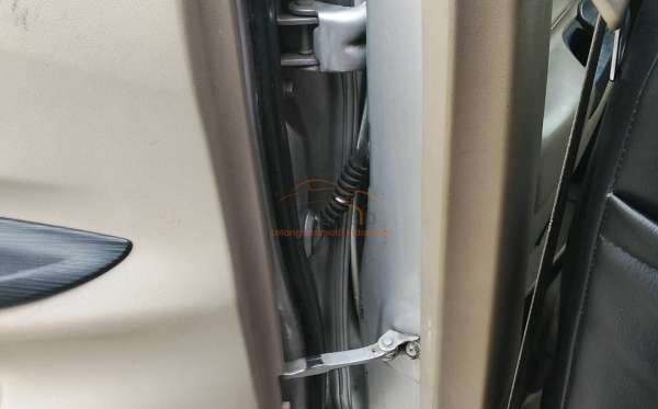 TOYOTA  AVANZA  1.3 G