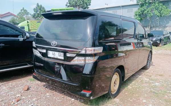 TOYOTA VELLFIRE X