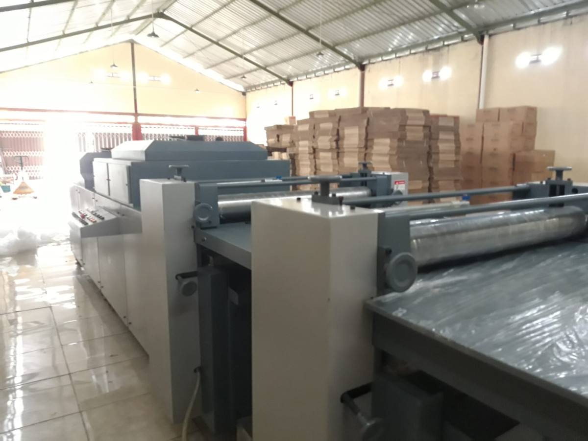 WA YEN CURRING UV VERNISH UVC 1100 M