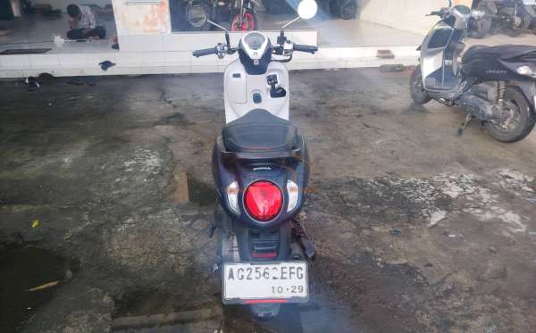 HONDA  SCOOPY