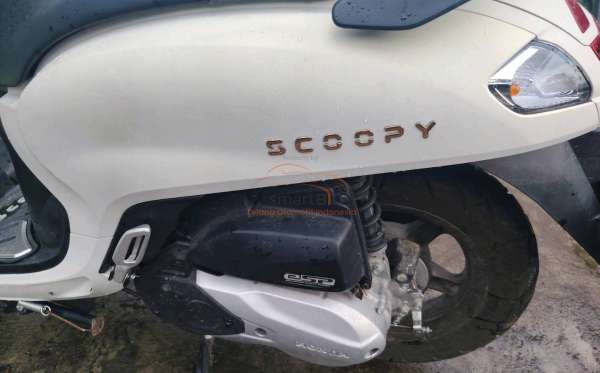HONDA SCOOPY PRESTIGE