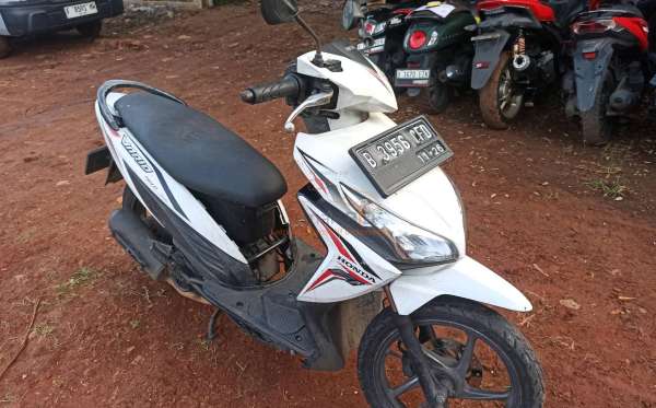 HONDA VARIO 110 ESP CW FI