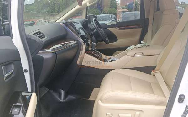 TOYOTA ALPHARD 2.5 G