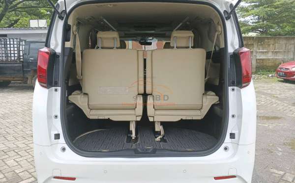 TOYOTA ALPHARD 2.5 G